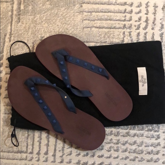 rockstud flip flop